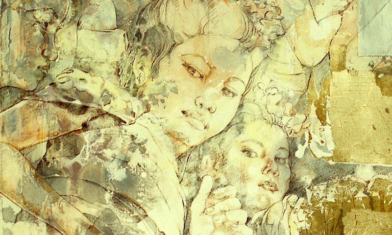 The texture gives the perspective.